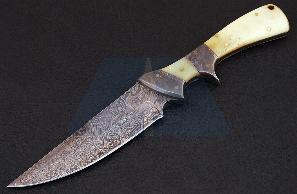 Damascus Hunting Knives