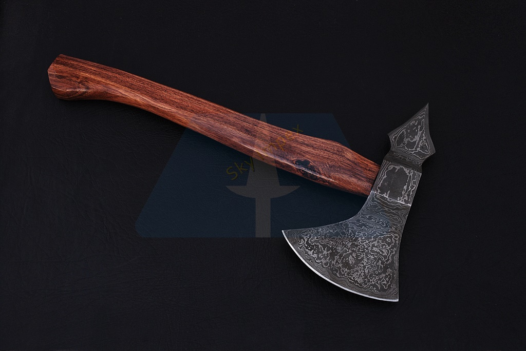 DAMASCUS TOMAHAWK