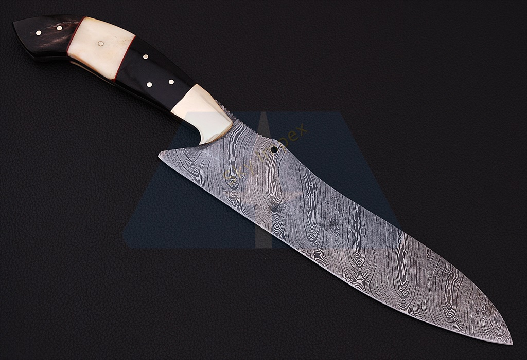 DAMASCUS KITCHEN KNIFE