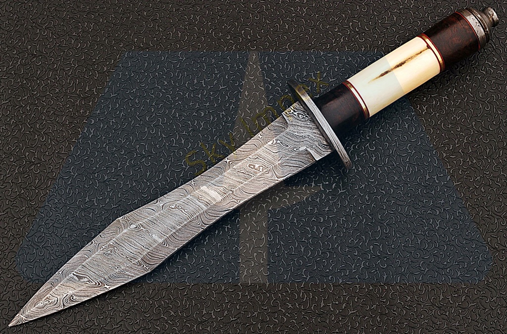 Damascus Bowie knives