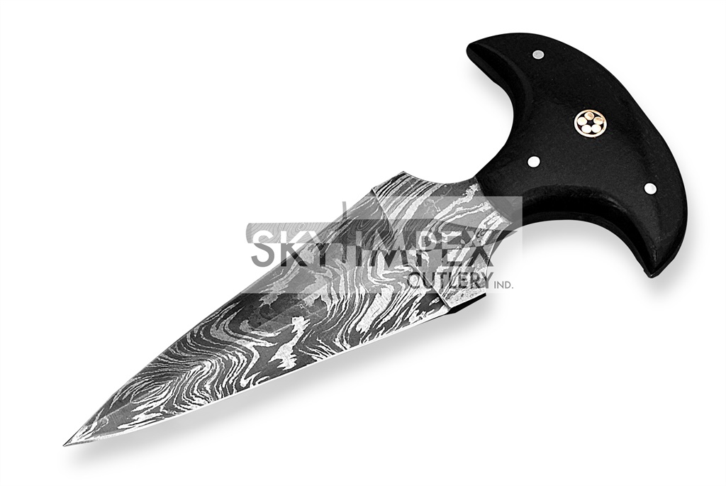 PUSH DAGGER